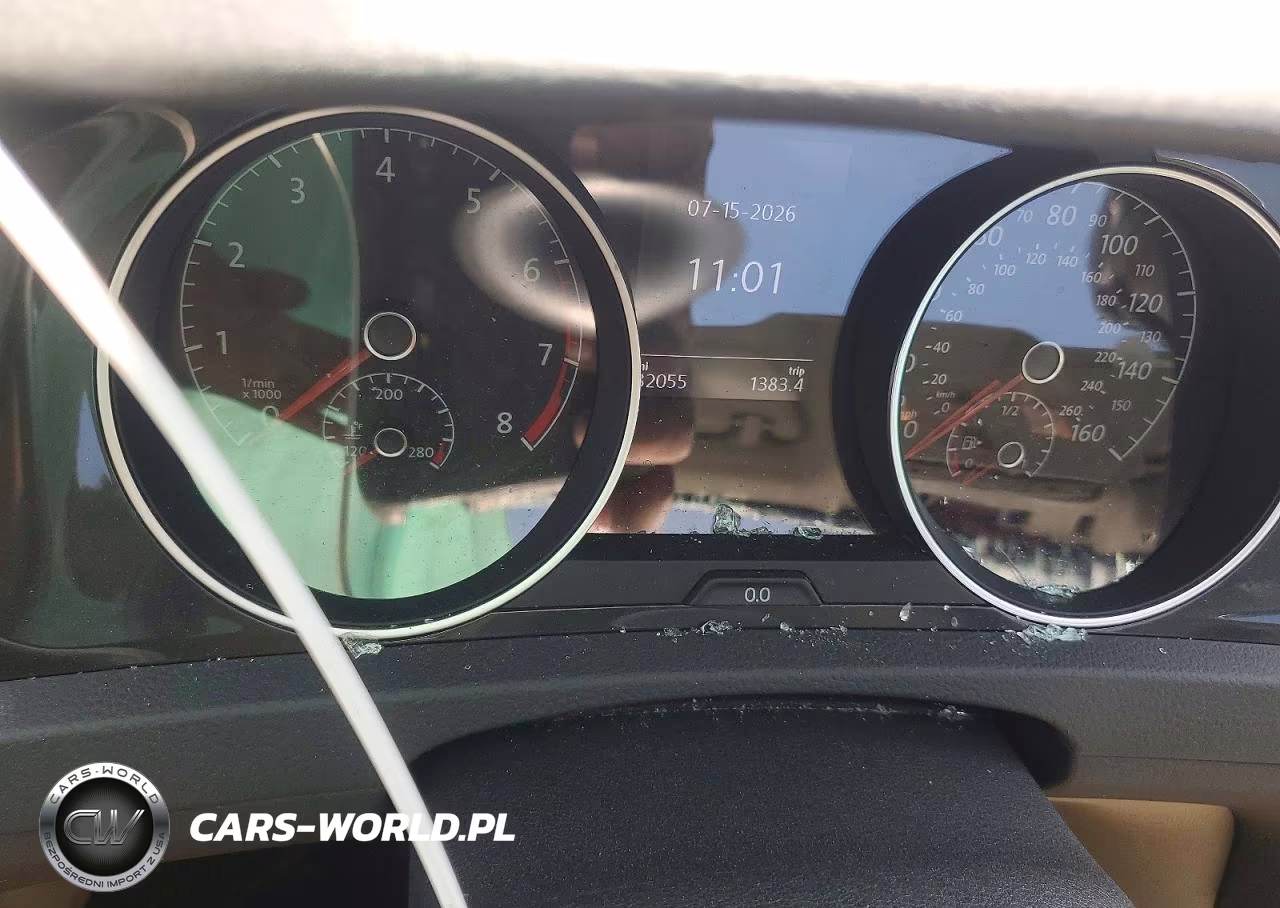2018 Volkswagen Golf S VIN:3VWG17AU5JM281004 - 9