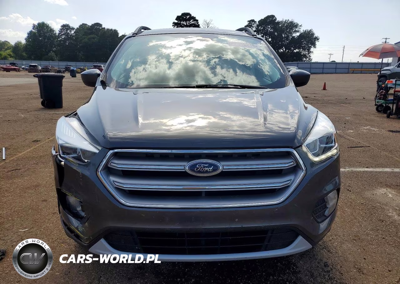 2017 Ford Escape Se VIN:1FMCU0GD6HUB41343 - 5