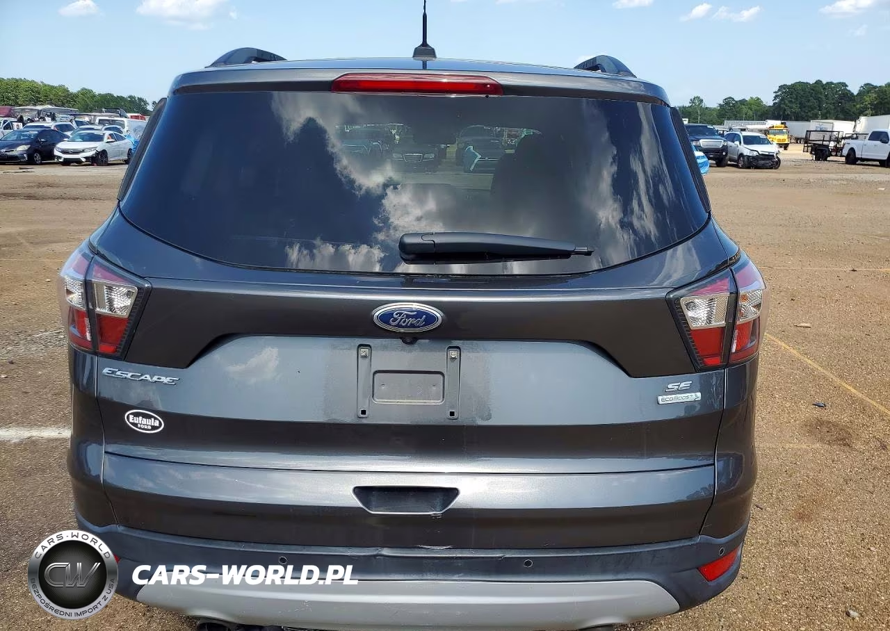 2017 Ford Escape Se VIN:1FMCU0GD6HUB41343 - 6
