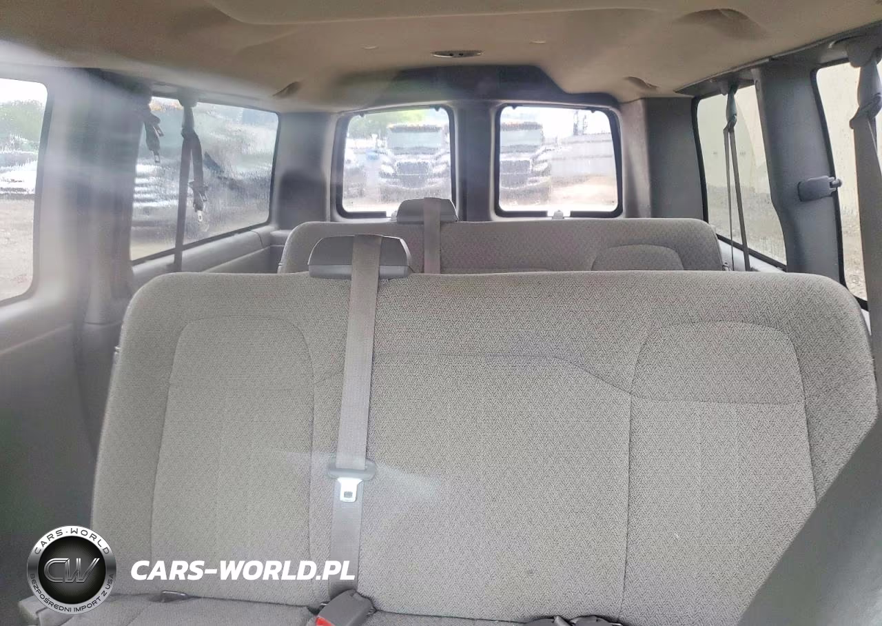 2008 Chevrolet Express G1500 VIN:1GNFH154581211695 - 10