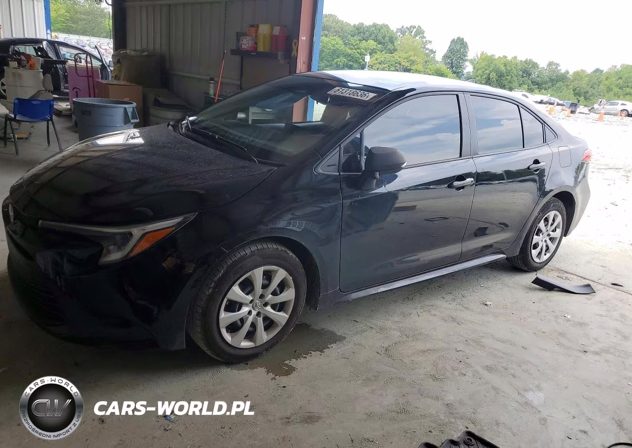 2026 Toyota Corolla Hybrid Le – zdjęcie 1 z 12