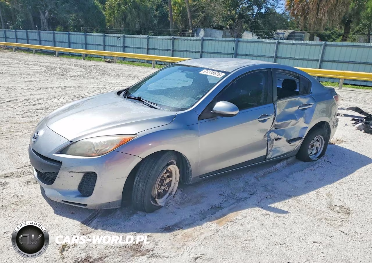 2012 Mazda 3 I