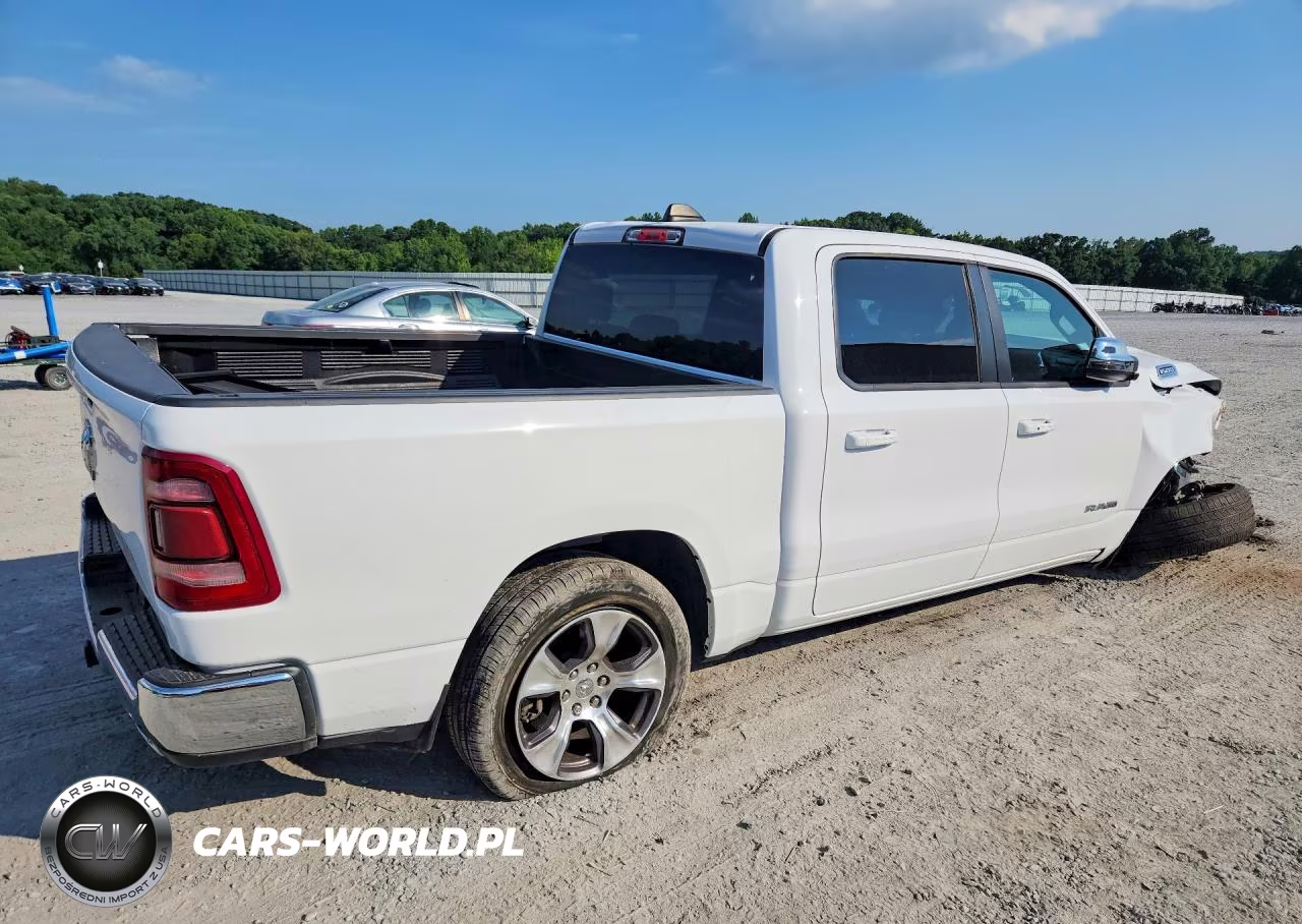 2024 Ram 1500 Laramie VIN:1C6RREJT7RN205115 - 3