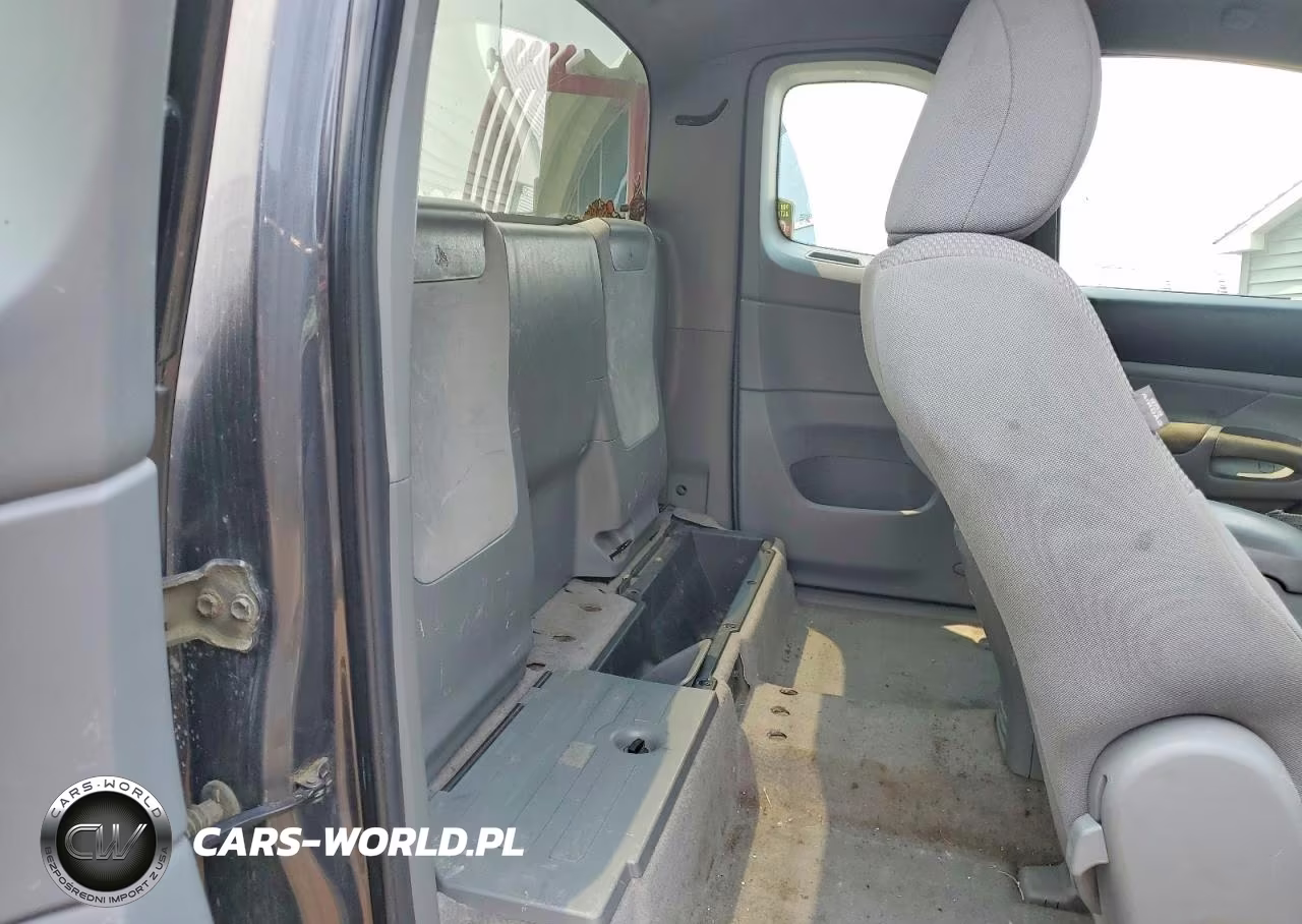 2010 Toyota Tacoma Access Cab VIN:5TEUU4EN3AZ729810 - 10