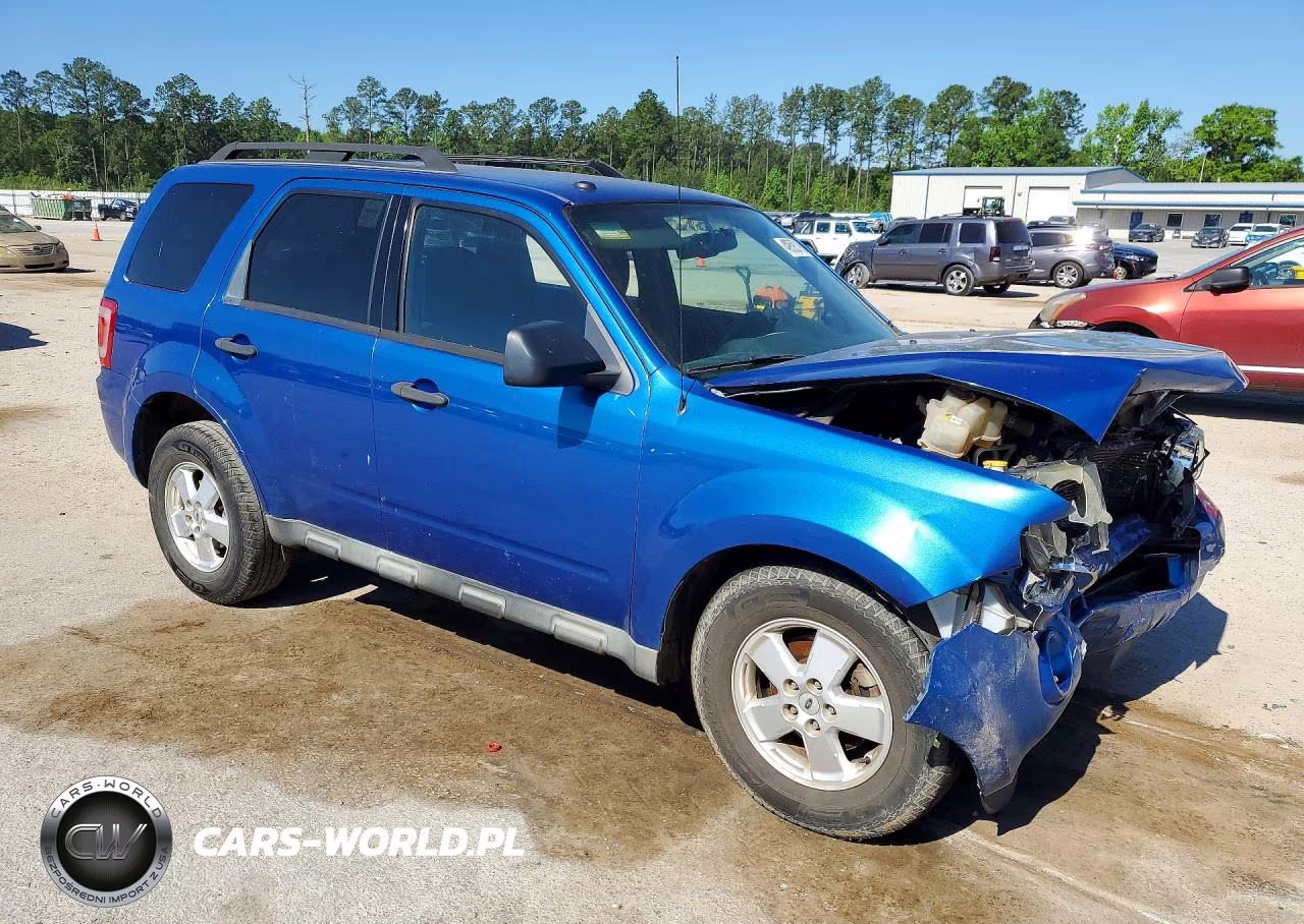 2011 Ford Escape Xlt VIN:1FMCU0D73BKA52783 - 4