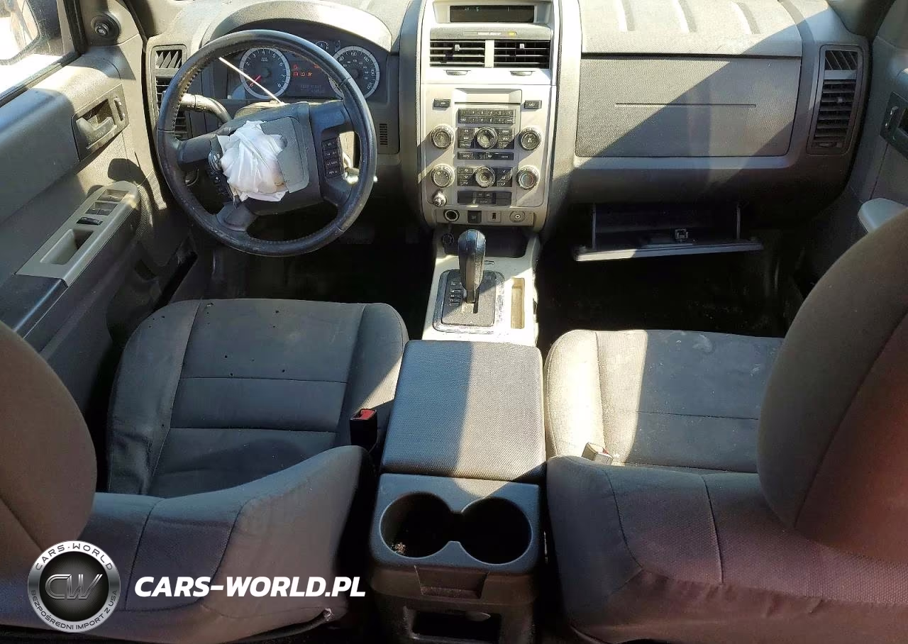 2011 Ford Escape Xlt VIN:1FMCU0D73BKA52783 - 8