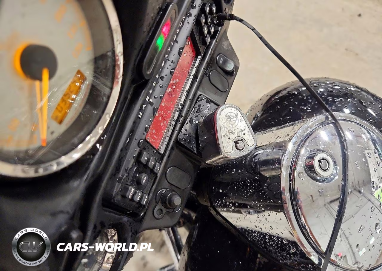 2007 Harley-Davidson Flhx VIN:1HD1KB4127Y683911 - 8