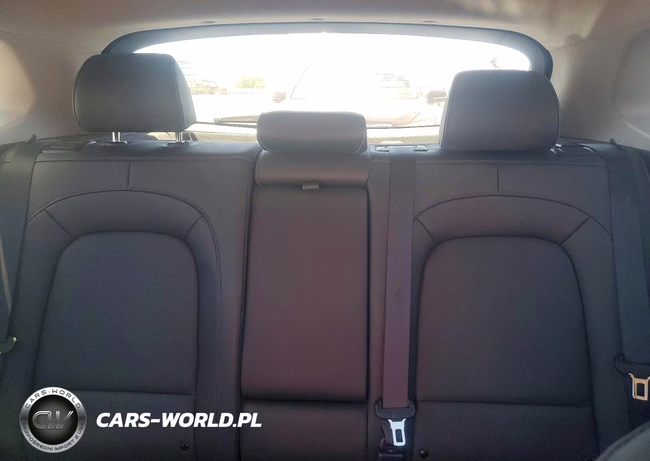 2020 Hyundai Kona Ultimate VIN:KM8K53AG8LU082270 - 10