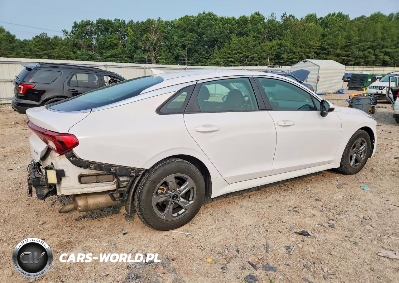 2021 Kia K5 Lxs VIN:5XXG14J23MG070552 - 3