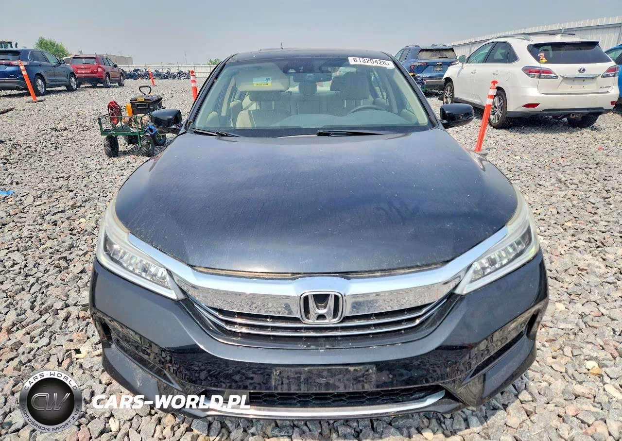 2017 Honda Accord Touring Hybrid VIN:JHMCR6F75HC024913 - 5