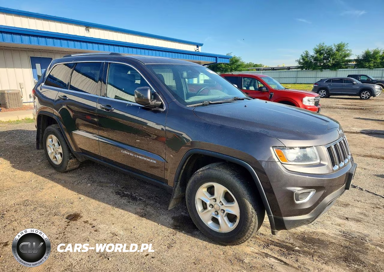 2014 Jeep Grand Cherokee Laredo VIN:1C4RJFAG6EC140658 - 4