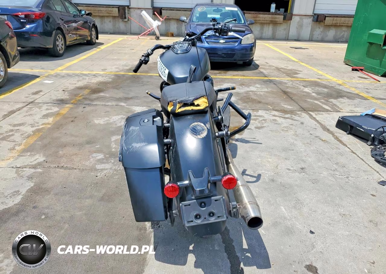 2024 Indian Motorcycle Co. Challenger Darkhorse W-Powerband Audio VIN:56KLCKRR1R3424682 - 4