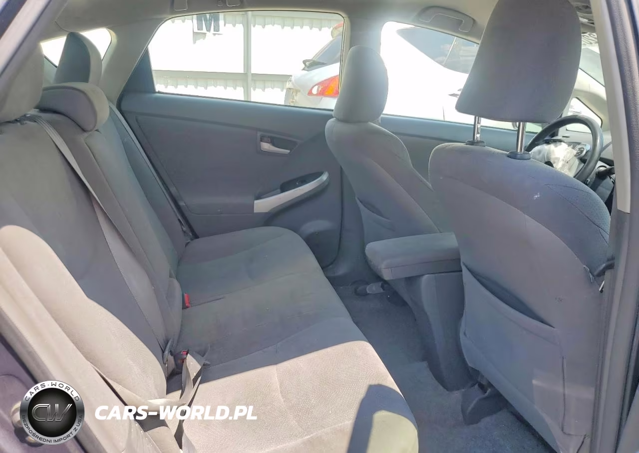 2011 Toyota Prius Two VIN:JTDKN3DU9B1381126 - 10