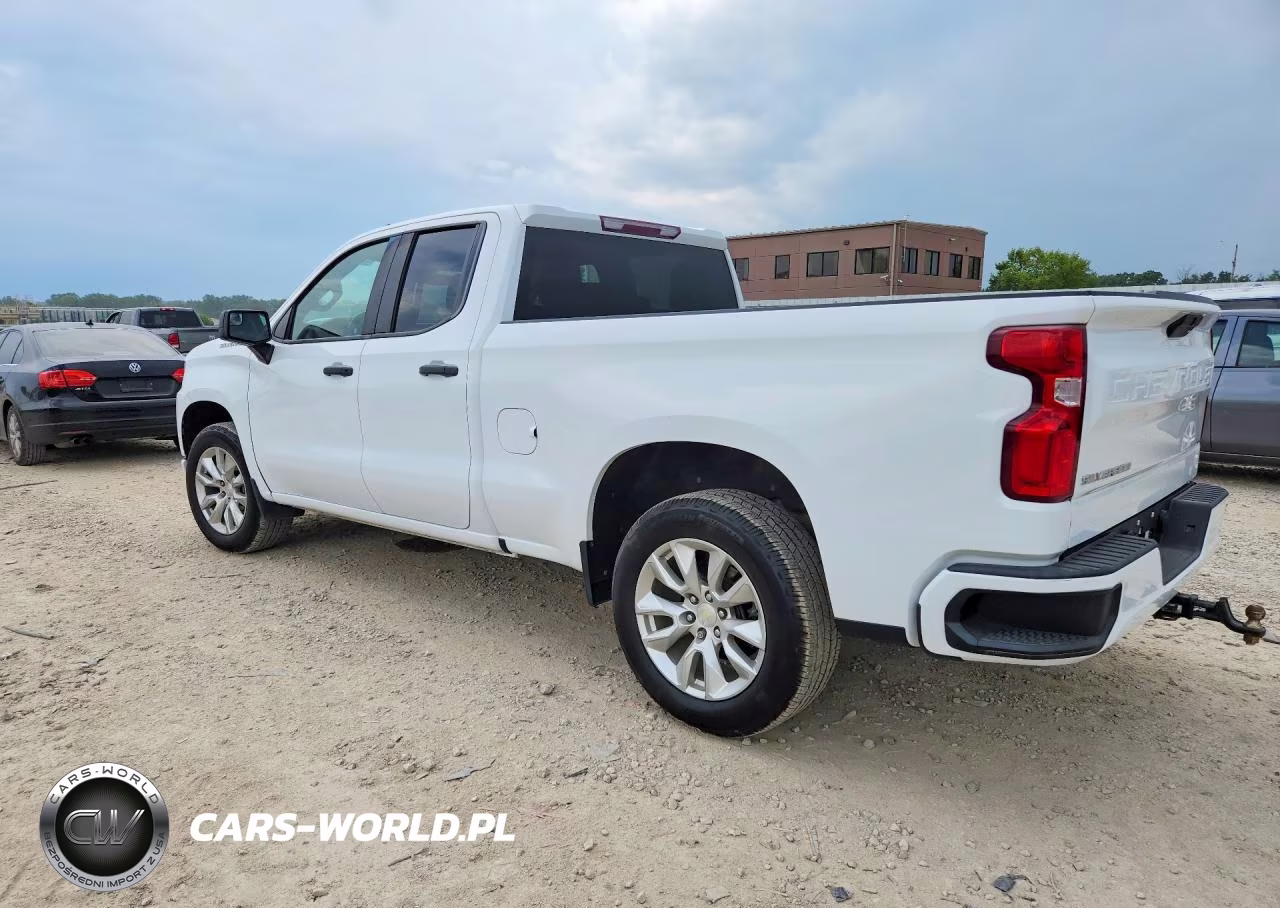 2020 Chevrolet Silverado C1500 Custom VIN:1GCRWBEK1LZ325414 - 2