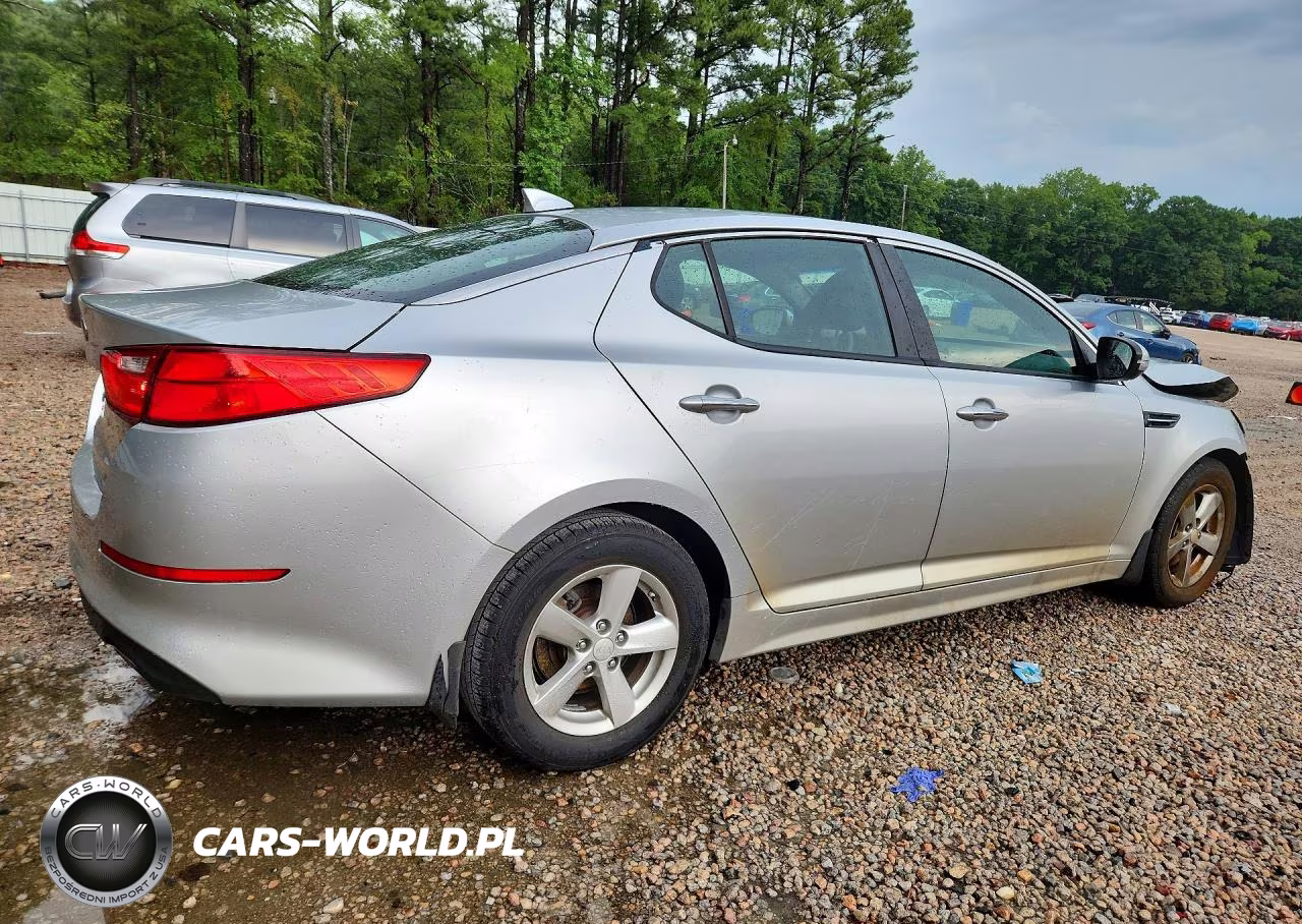 2015 Kia Optima Lx VIN:5XXGM4A76FG496192 - 3
