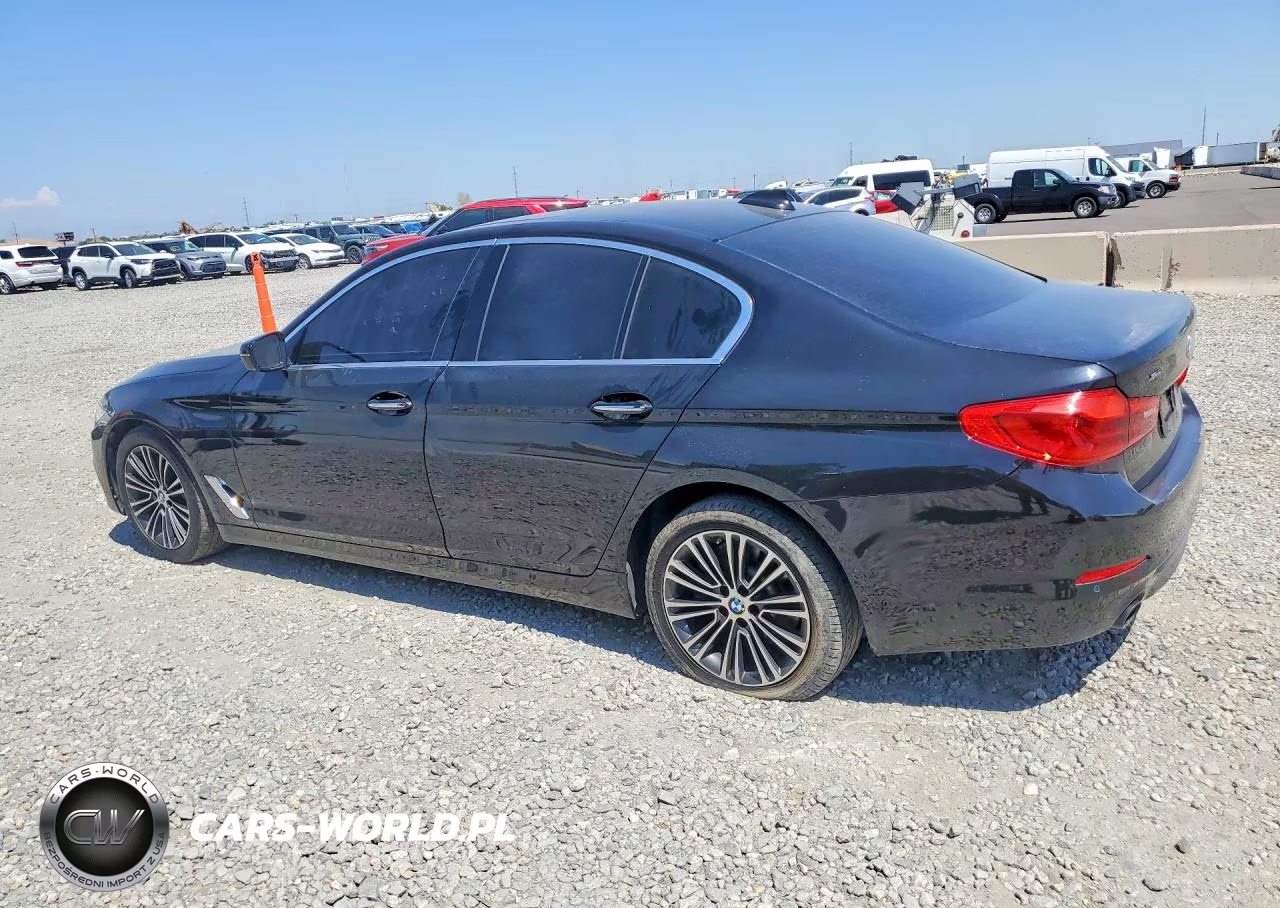 2017 BMW 530 Xi VIN:WBAJA7C38HG906929 - 2