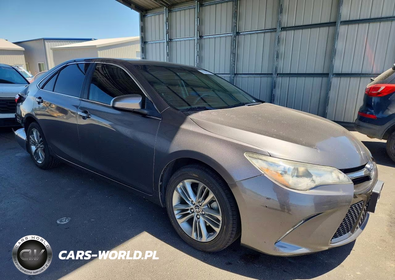 2017 Toyota Camry Se VIN:4T1BF1FK1HU403846 - 4
