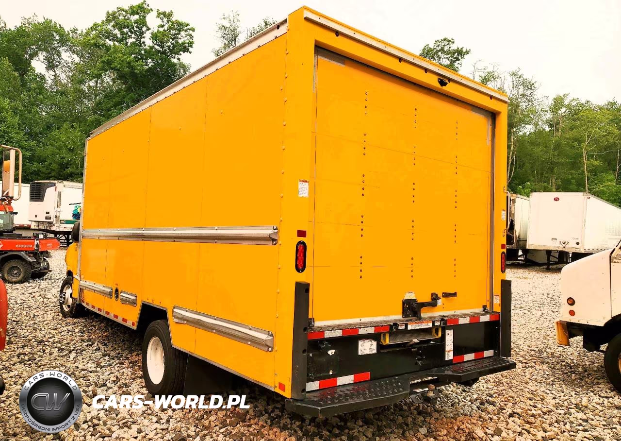 2023 GMC Savana Box Truck VIN:7GZ37TC74PN002028 - 2