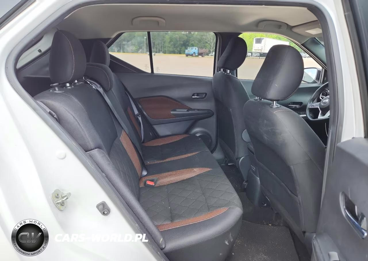 2020 Nissan Kicks Sr VIN:3N1CP5DV9LL523507 - 11