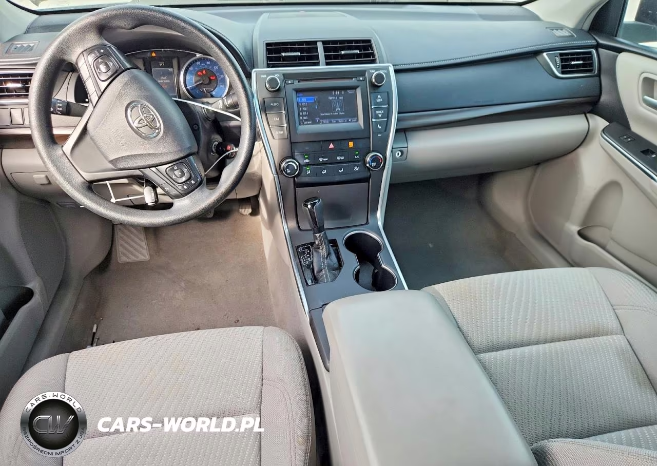 2016 Toyota Camry Le VIN:4T4BF1FK9GR573974 - 8