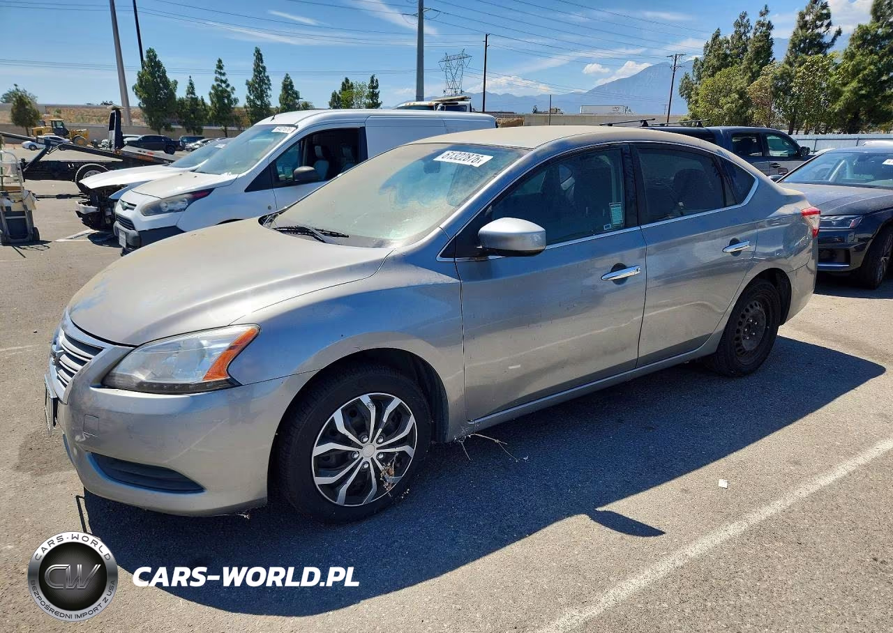 2014 Nissan Sentra S – zdjęcie 1 z 12
