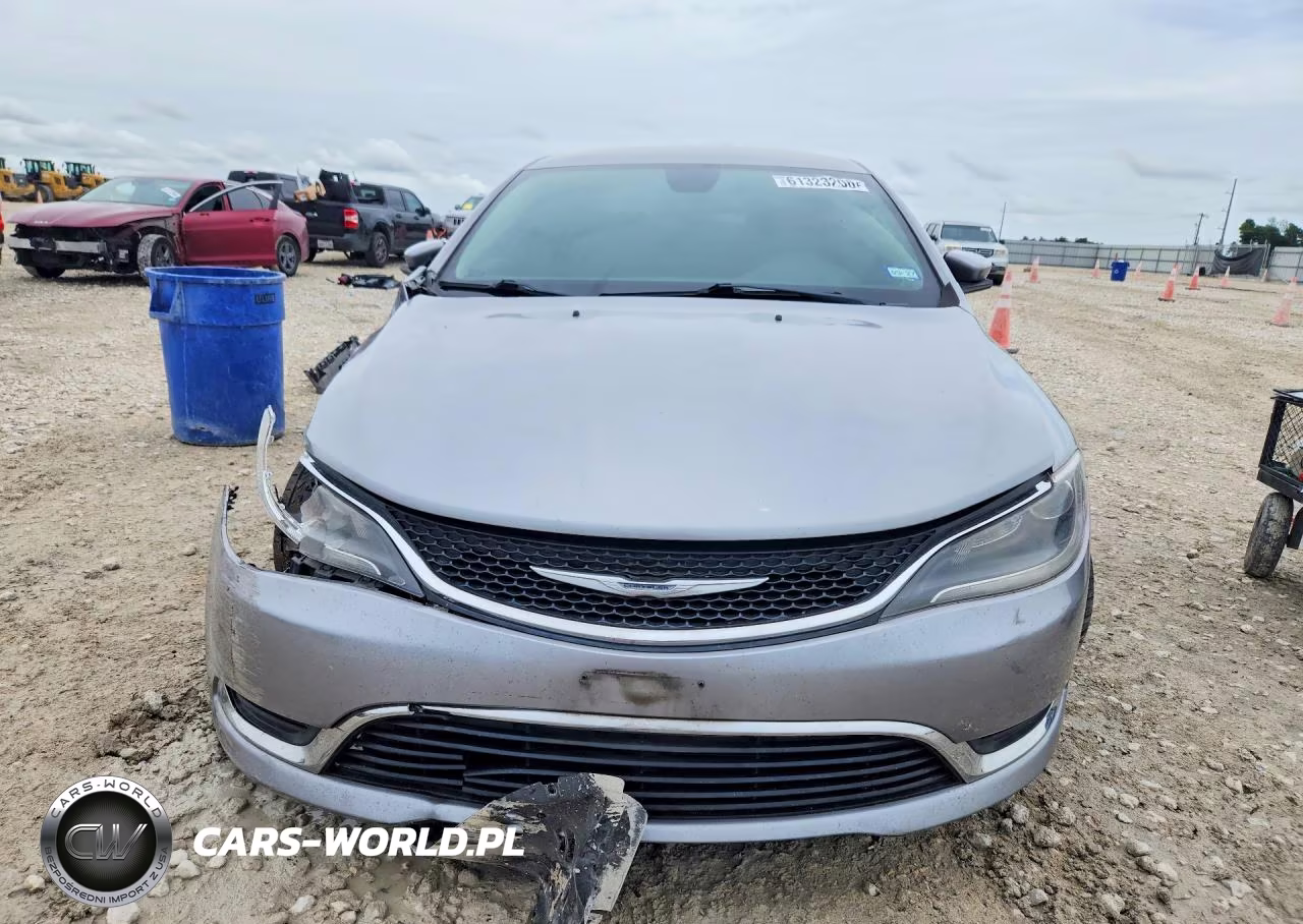 2015 Chrysler 200 Limited VIN:1C3CCCAB7FN603016 - 5