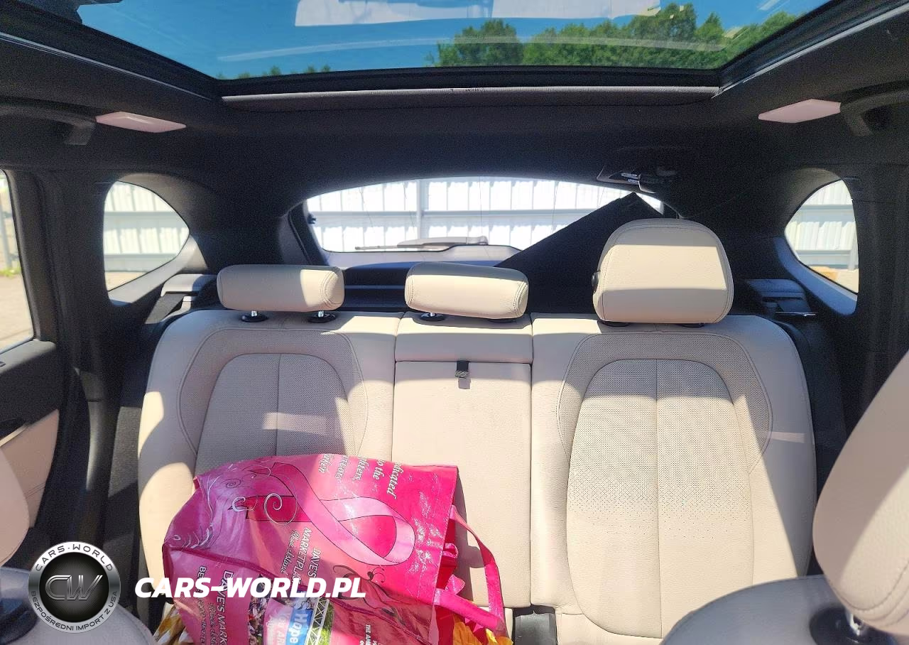 2017 BMW X1 xDrive28I VIN:WBXHT3C36H5F72468 - 10