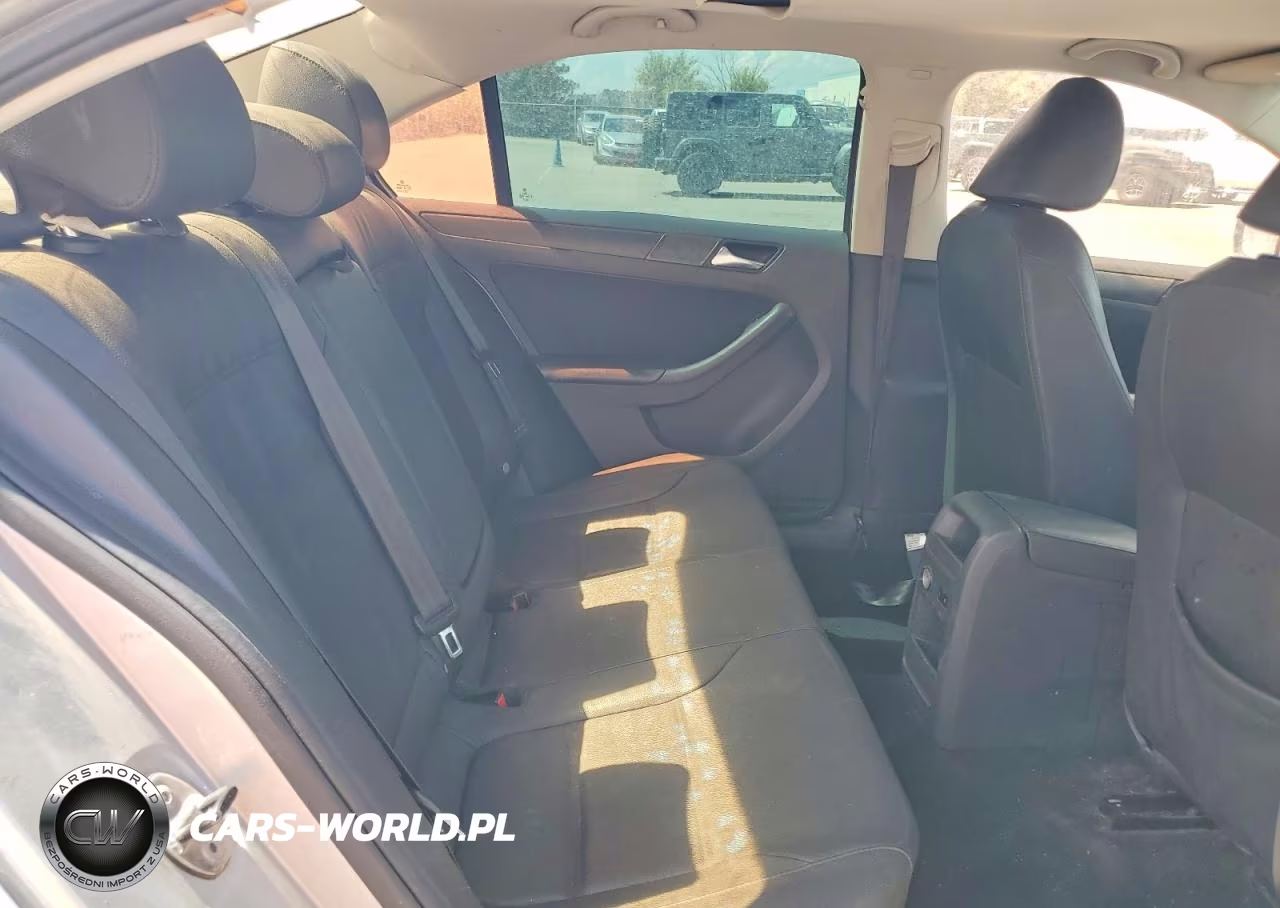 2012 Volkswagen Jetta Se VIN:3VWDX7AJ7CM311470 - 10