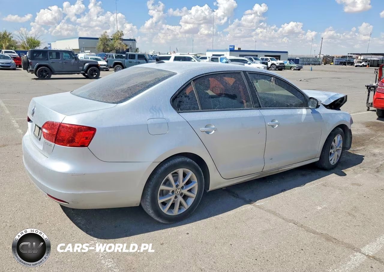 2012 Volkswagen Jetta Se VIN:3VWDX7AJ7CM311470 - 3