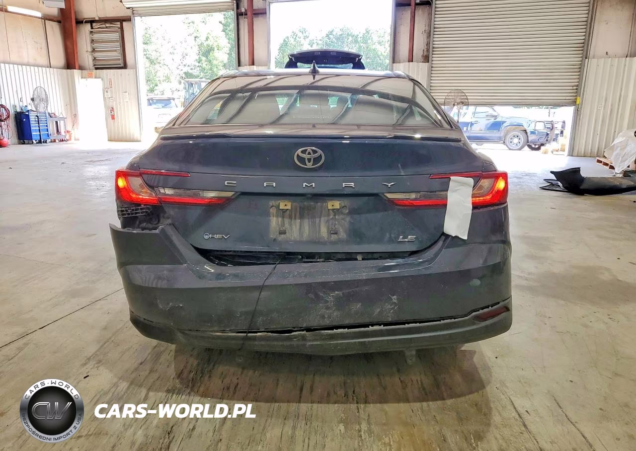 2025 Toyota Camry Le VIN:4T1DAACK3SU591823 - 6