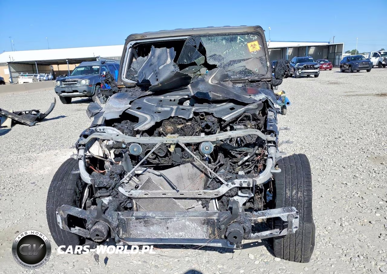 2019 Jeep Wrangler Unlimited Sahara VIN:1C4HJXEN7KW500931 - 5