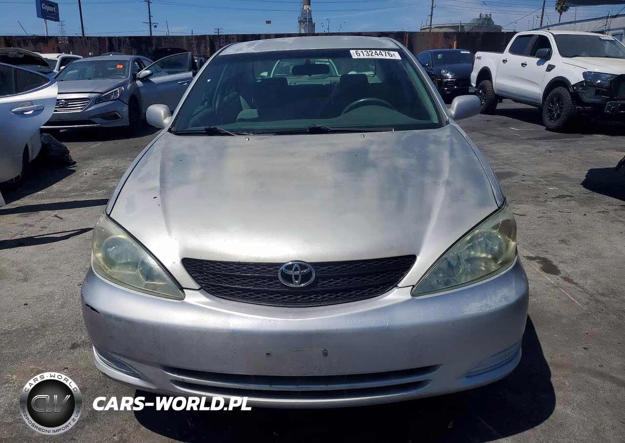 2004 Toyota Camry Le VIN:4T1BE32K34U290576 - 5