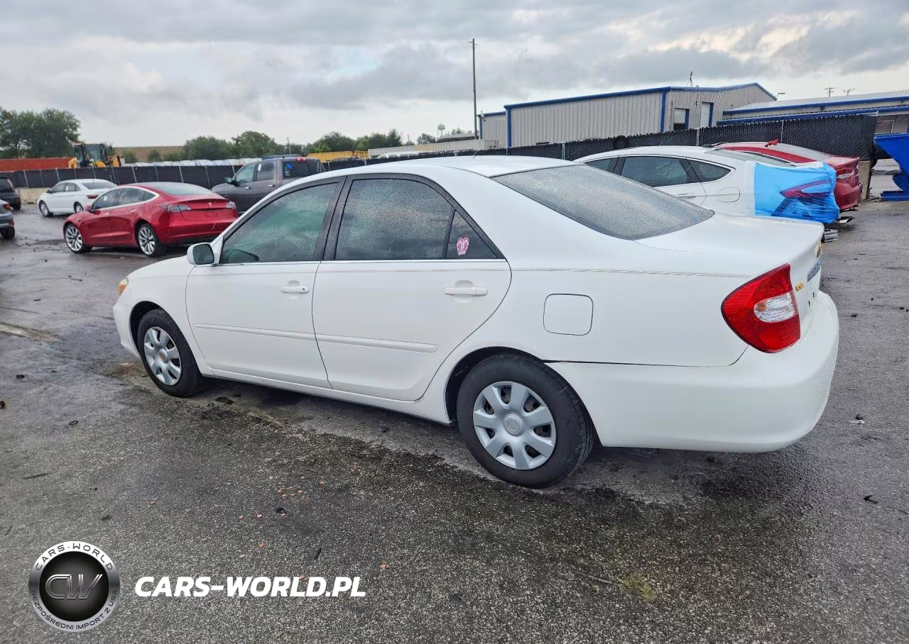 2003 Toyota Camry Le VIN:JTDBE32K930229016 - 2