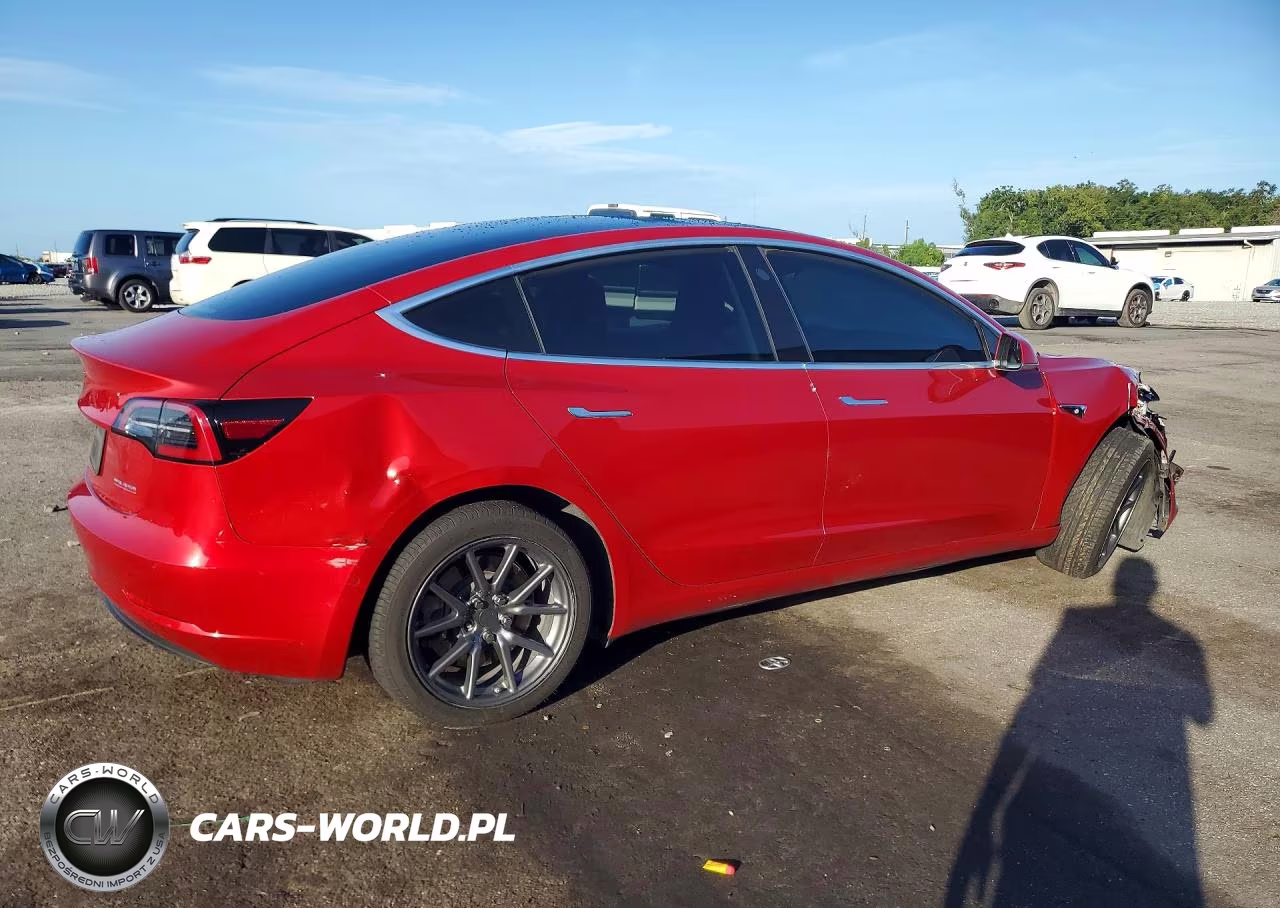 2020 Tesla Model 3 VIN:5YJ3E1EC8LF601993 - 3
