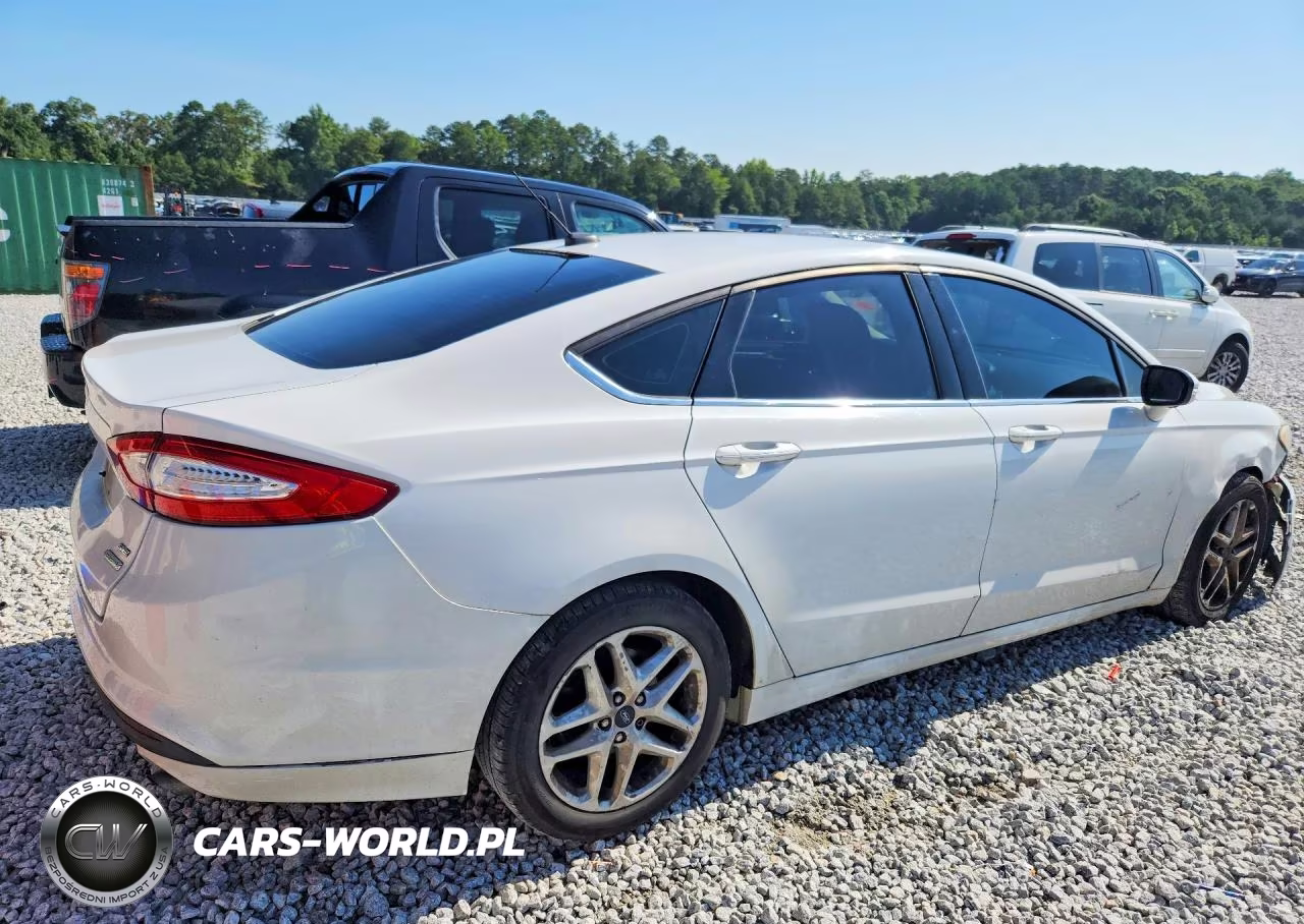 2013 Ford Fusion Se VIN:3FA6P0HR9DR165582 - 3