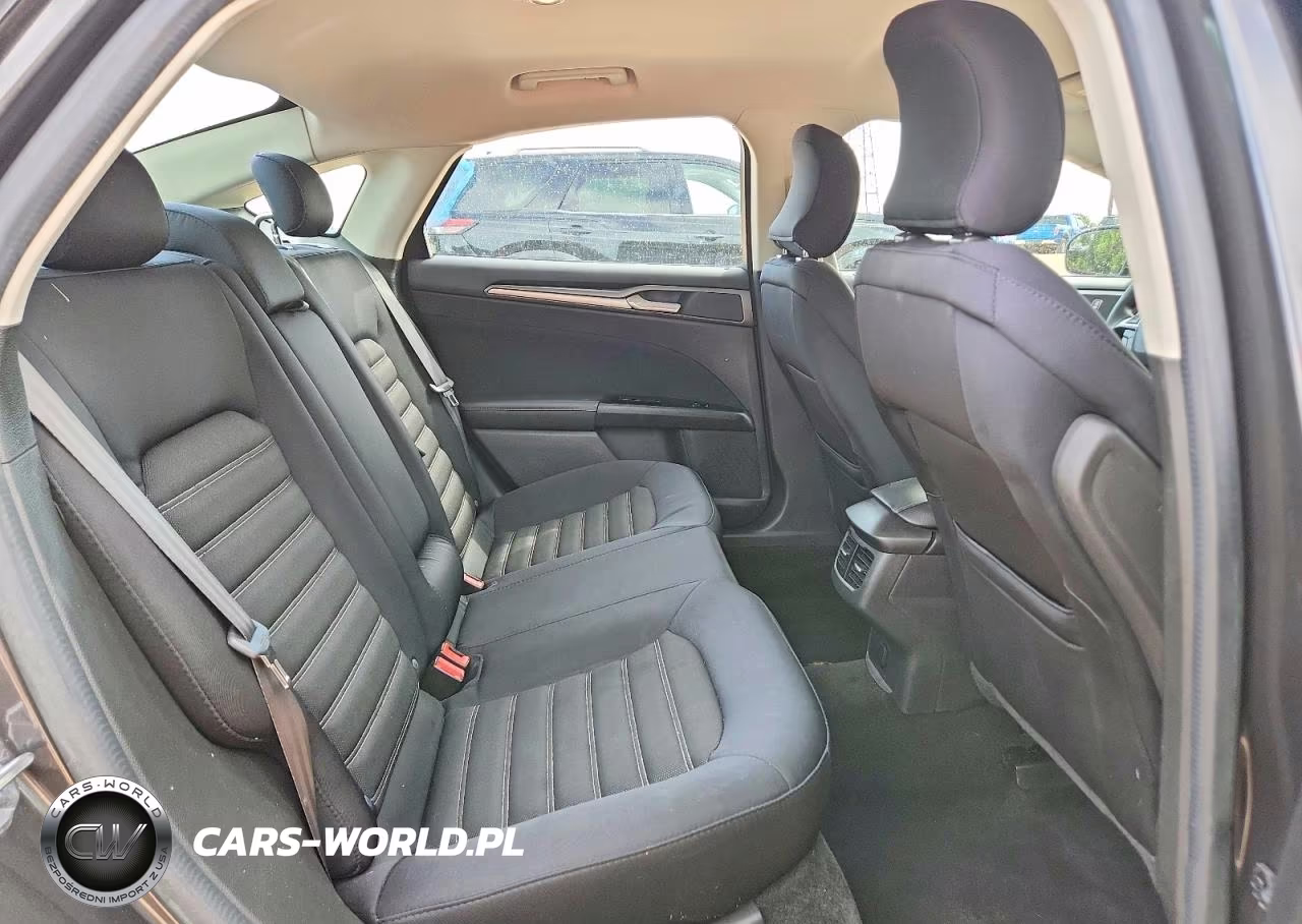 2015 Ford Fusion Se VIN:3FA6P0H73FR202949 - 10