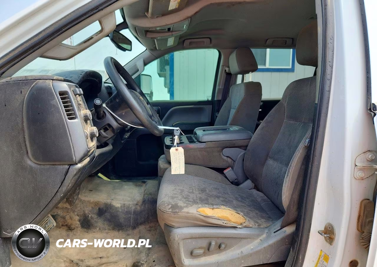2018 Chevrolet Silverado K2500 Heavy Duty VIN:1GC1KUEG8JF177888 - 7