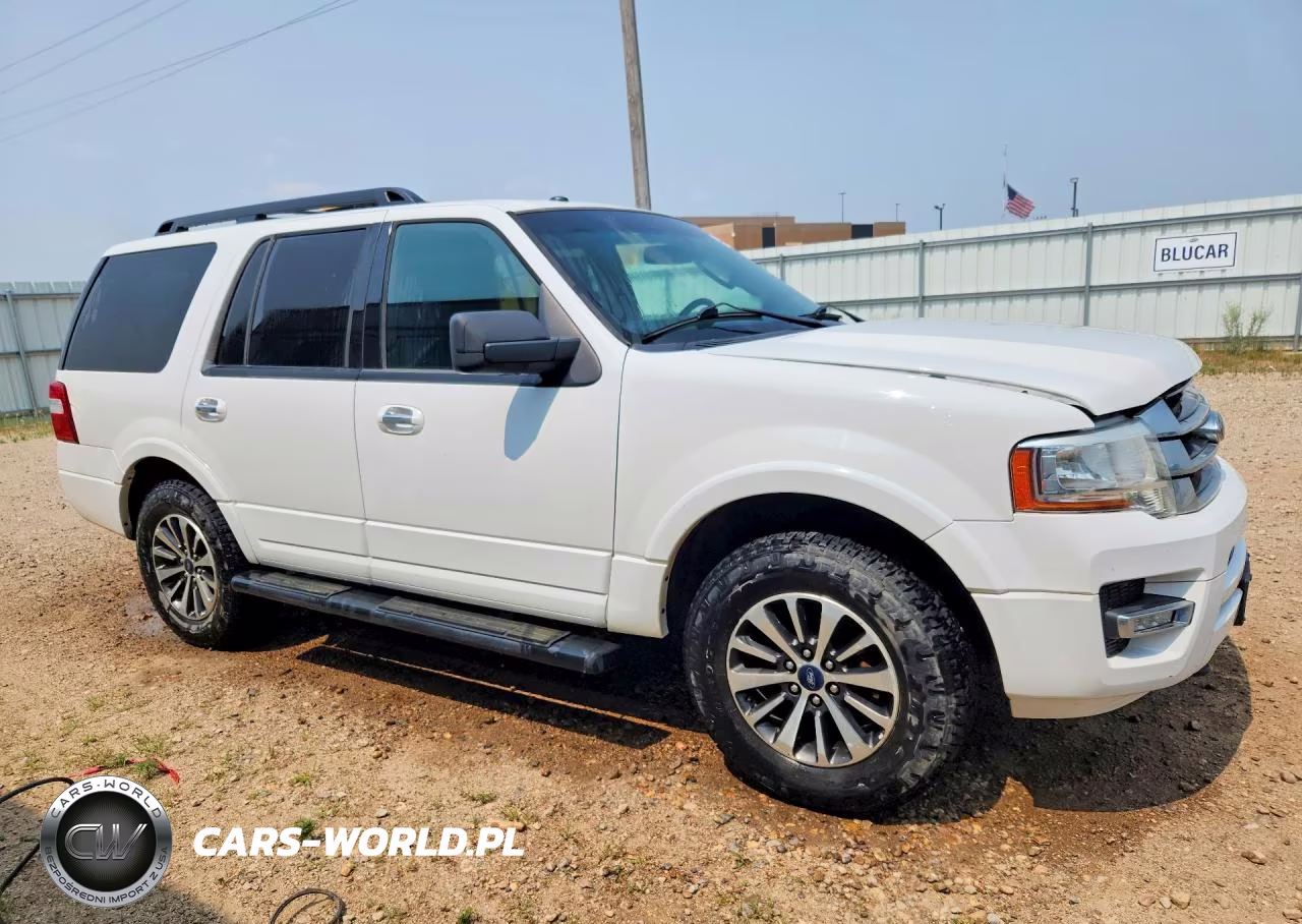 2015 Ford Expedition Xlt VIN:1FMJU1JT5FEF05515 - 4