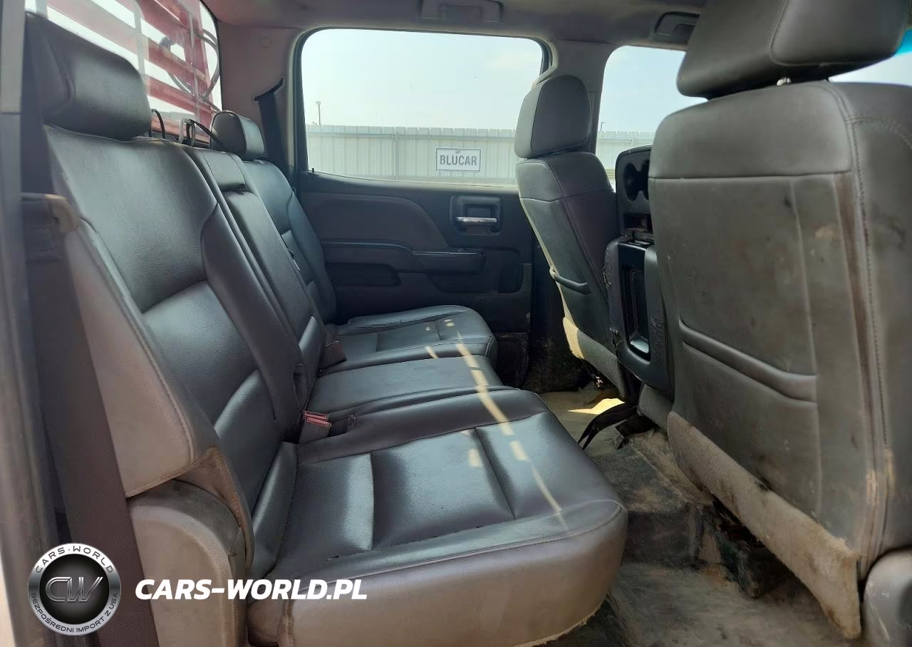 2018 Chevrolet Silverado K2500 Heavy Duty VIN:1GC1KUEY9JF225763 - 10
