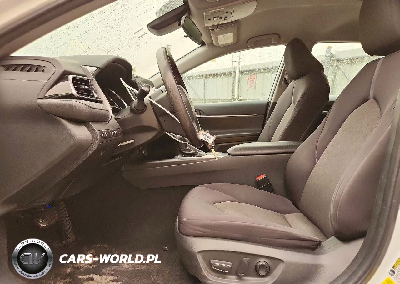 2021 Toyota Camry Le VIN:4T1C11AK4MU592562 - 7