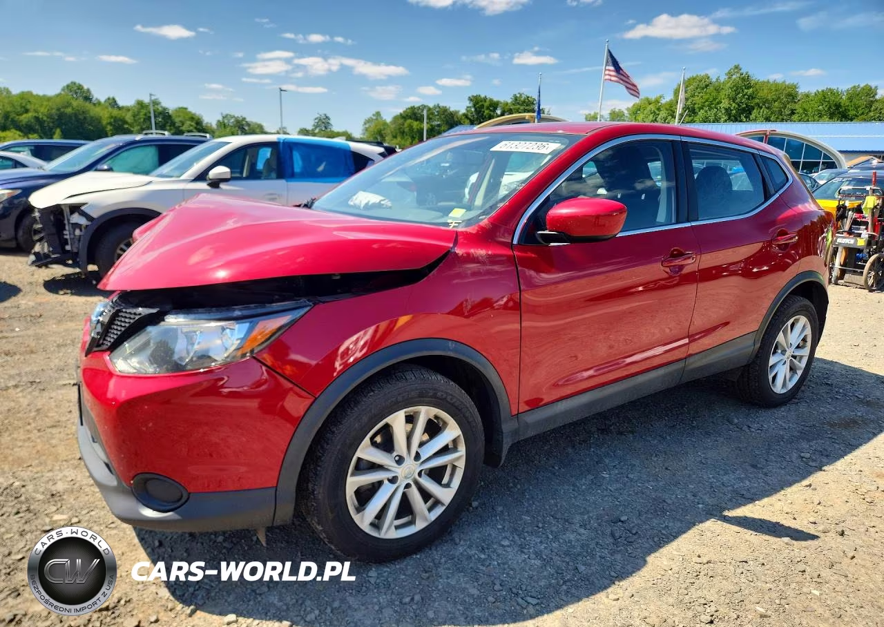 2017 Nissan Rogue Sport S – zdjęcie 1 z 13