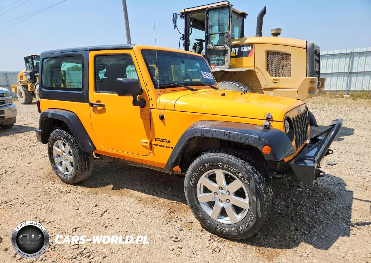 2013 Jeep Wrangler Sport VIN:1C4AJWAG2DL521967 - 4