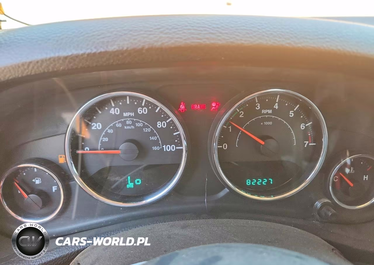 2013 Jeep Wrangler Sport VIN:1C4AJWAG2DL521967 - 9