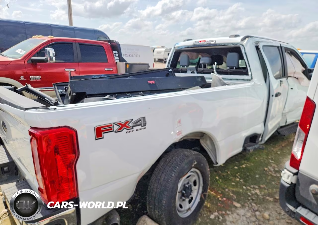 2025 Ford F250 Super Duty VIN:1FT7W2BT9SEC89563 - 3