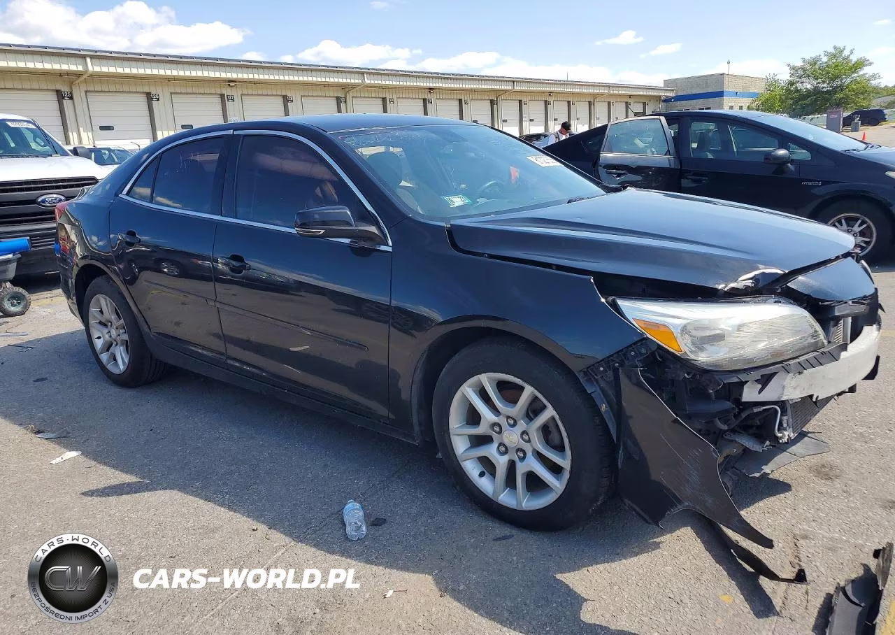 2015 Chevrolet Malibu 1Lt VIN:1G11C5SLXFF217540 - 4