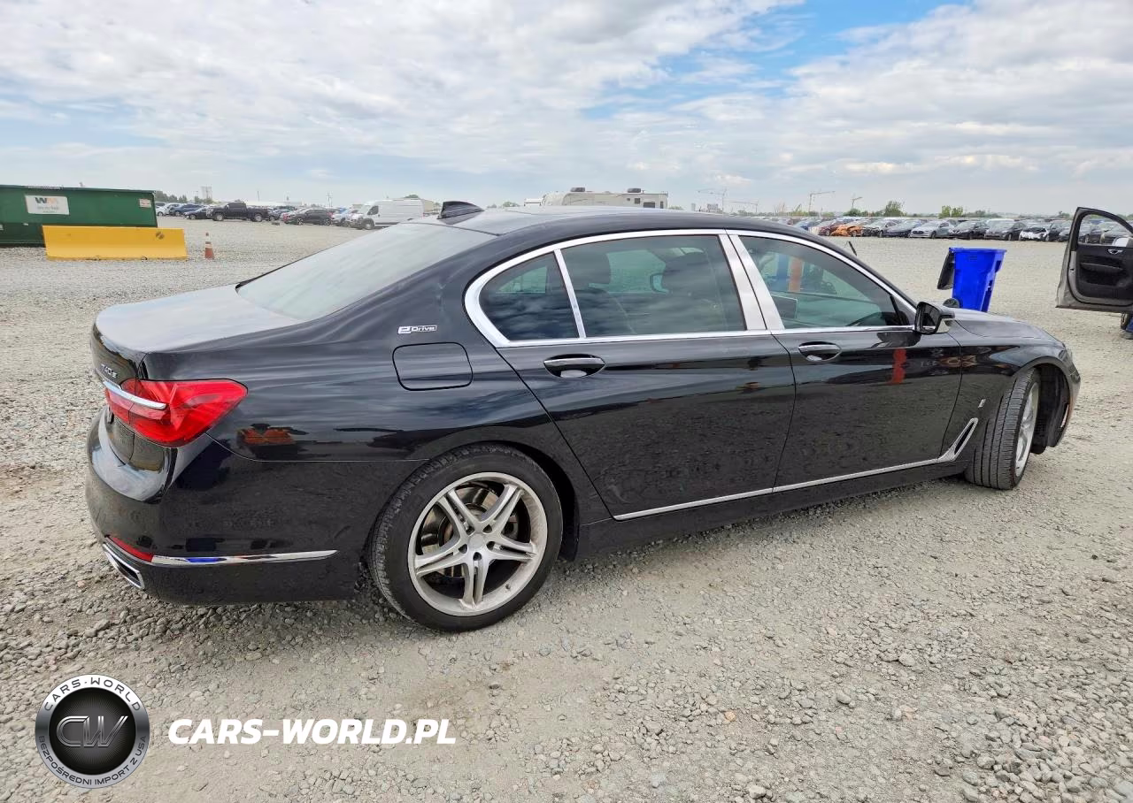 2018 BMW 740 Xe VIN:WBA7J2C52JG938408 - 3