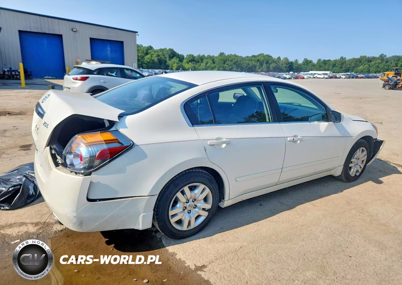 2012 Nissan Altima 2.5 VIN:1N4AL2APXCC181670 - 3