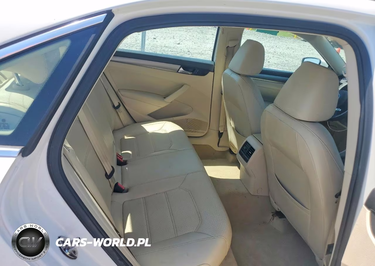 2015 Volkswagen Passat Se VIN:1VWBS7A36FC013666 - 10