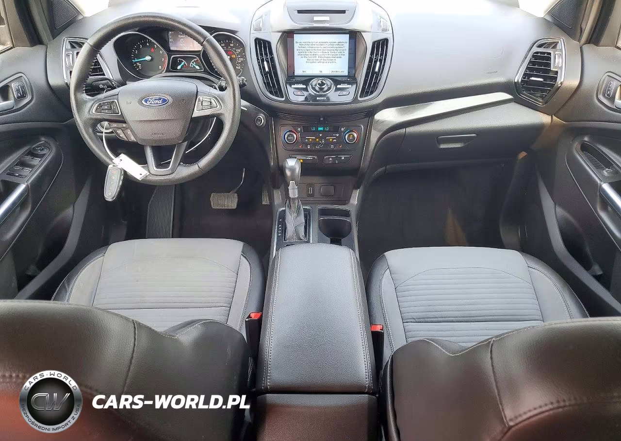 2017 Ford Escape Titanium VIN:1FMCU9J96HUA36763 - 8