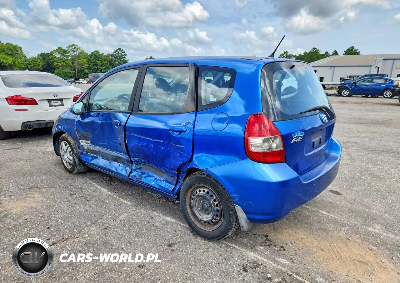 2007 Honda Fit VIN:JHMGD384X7S055774 - 2